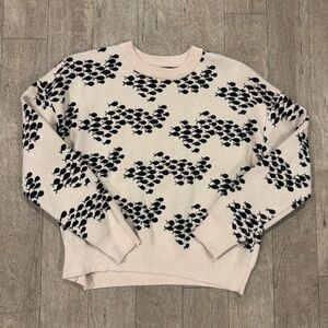 Fighting Eel Cream Fish Sweater